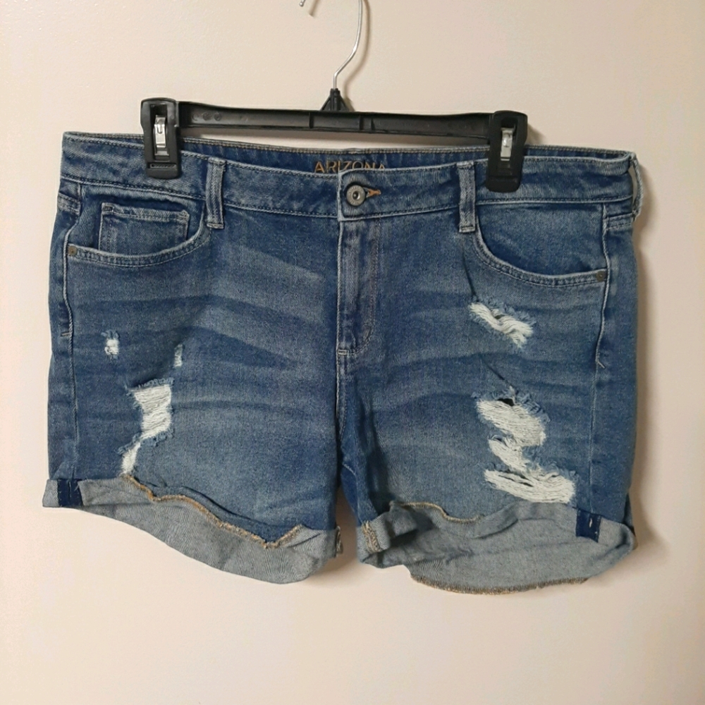 Arizona jean shorts SIZE 17